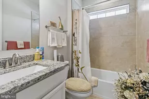 11239 Penzance Ln, White Plains, MD 20695 - Photo 6