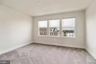 11687 Emily Dickinson Pl, White Plains, MD 20695 - Photo 30