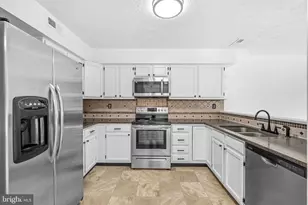 6825 Cologo Ct, Waldorf, MD 20603 - Photo 10