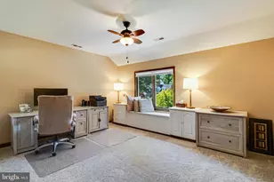 8150 Plowden Dr, La Plata, MD 20646 - Photo 18