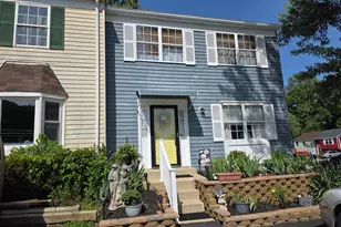 862 Holly Dr, La Plata, MD 20646 - Photo 12