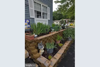 862 Holly Drive, La Plata, MD 20646 - Photo 6