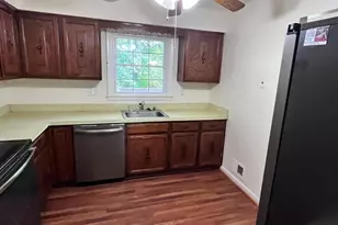 10959 Beechwood Ct, Waldorf, MD 20601 - Photo 6