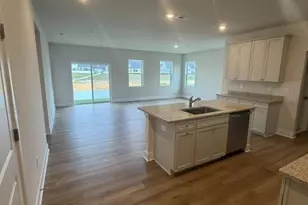 10333 Yosemite St, White Plains, MD 20695 - Photo 2