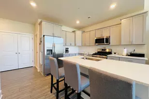 3898 Glacier Bay Pl, White Plains, MD 20695 - Photo 8