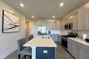 3898 Glacier Bay Pl, White Plains, MD 20695 - Photo 10