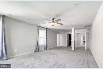 10185 Warfield Street, White Plains, MD 20695 - Photo 12