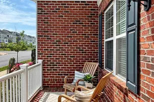 376 Buckeye Cir, La Plata, MD 20646 - Photo 10
