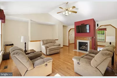 7173 Juliette Low Lane, Hughesville, MD 20637 - Photo 10