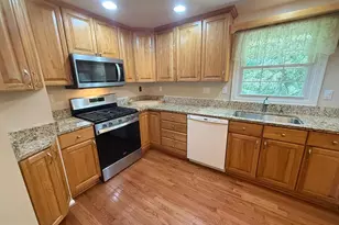 4007 Brewster Ln, Waldorf, MD 20601 - Photo 2