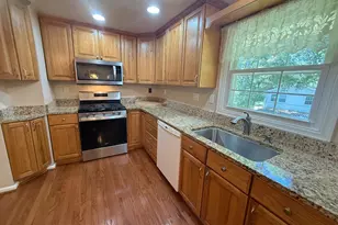4007 Brewster Ln, Waldorf, MD 20601 - Photo 4