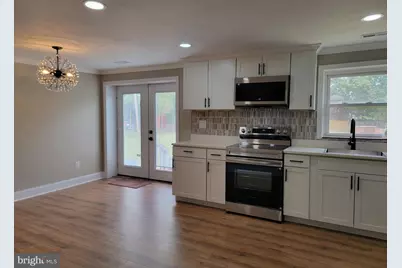 906 Washington Avenue, La Plata, MD 20646 - Photo 4
