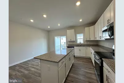 10524 Cobbler Place, White Plains, MD 20695 - Photo 4