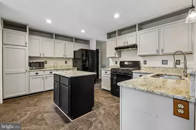 3435 Elsa Avenue, Waldorf, MD 20603 - Photo 10