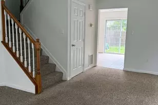 2389 Hazelwood Ct, Waldorf, MD 20601 - Photo 8
