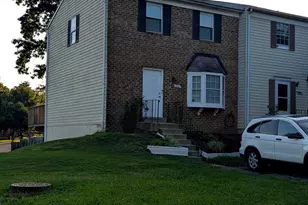 820 Holly Dr, La Plata, MD 20646 - Photo 10