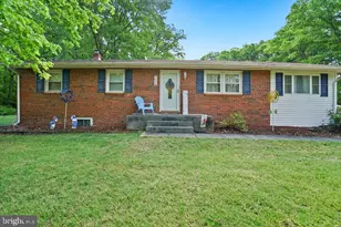 9614 Charles Ct, La Plata, MD 20646 - Photo 2