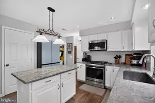 10490 Sagebrush Ct, Waldorf, MD 20601 - Photo 8
