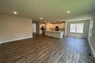 10083 Shenandoah Ln, White Plains, MD 20695 - Photo 12