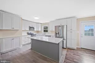 3801 Gardiner Rd, Waldorf, MD 20601 - Photo 14
