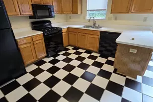 2416 Blackberry Ct, Bryans Road, MD 20616 - Photo 8