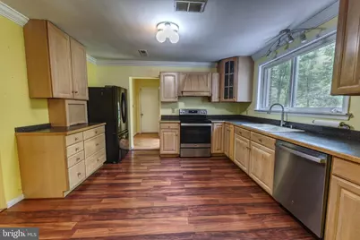 13531 Holly Spring Drive, Waldorf, MD 20601 - Photo 8