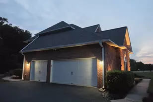 7375 Sandy Bottom Ct, Hughesville, MD 20637 - Photo 4