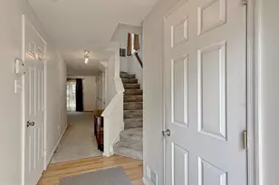 10186 Tree Frog Pl, White Plains, MD 20695 - Photo 4