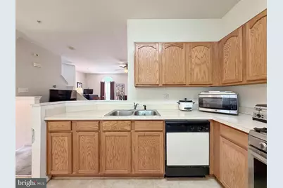 10186 Tree Frog Place, White Plains, MD 20695 - Photo 36