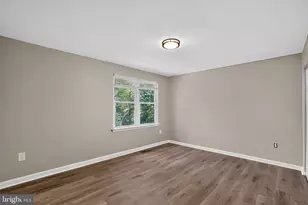 2421 York Ct, Waldorf, MD 20602 - Photo 16