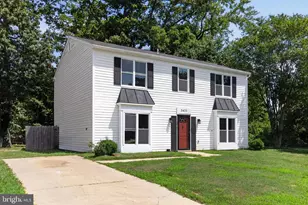 2421 York Ct, Waldorf, MD 20602 - Photo 2