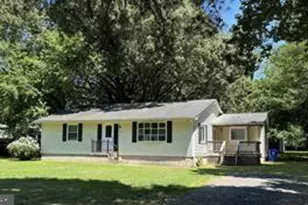15460 Matthews Manor Rd, Newburg, MD 20664 - Photo 1