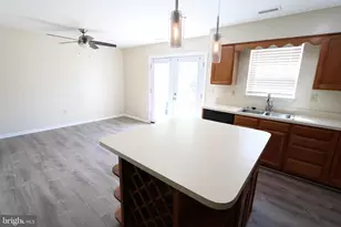 5506 Irish Lord Pl, Waldorf, MD 20603 - Photo 10