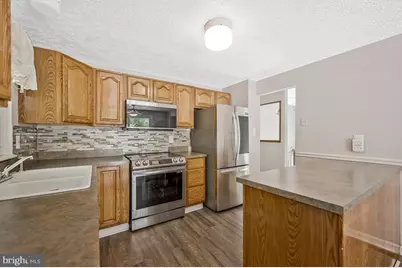 2300 Valley Oak Court, Waldorf, MD 20601 - Photo 10