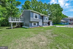 2300 Valley Oak Ct, Waldorf, MD 20601 - Photo 2