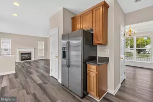 1019 Martin Dr, La Plata, MD 20646 - Photo 6