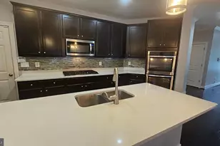 12070 Mustard Seed Ct, Waldorf, MD 20601 - Photo 6