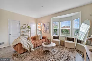 11752 Palm Desert Pl, Waldorf, MD 20602 - Photo 2