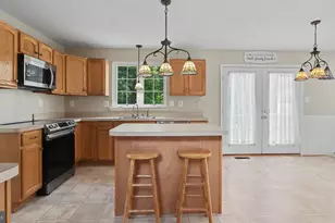 101 Powhatan Ct, La Plata, MD 20646 - Photo 18