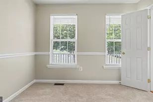 101 Powhatan Ct, La Plata, MD 20646 - Photo 8