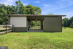8631 Kentucky Ave, La Plata, MD 20646 - Photo 46