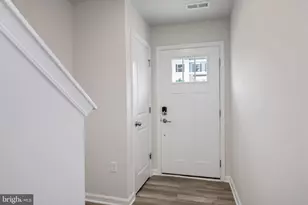 5616 Ludlow Pl, White Plains, MD 20695 - Photo 4