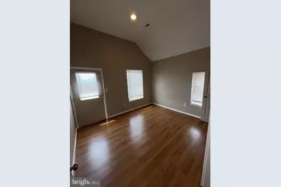 600 Charles Street #C, La Plata, MD 20646 - Photo 6