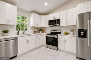 11734 Torcello Ct, Waldorf, MD 20601 - Photo 4