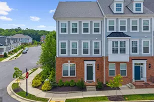 101 Gallop Dr, La Plata, MD 20646 - Photo 2