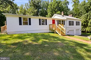 2822 N Matthews Rd, Bryans Road, MD 20616 - Photo 2