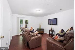 8012 Bullfinch Pl, White Plains, MD 20695 - Photo 32
