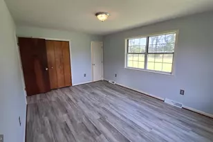 7108 Glen Albin Rd, La Plata, MD 20646 - Photo 10