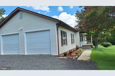 7108 Glen Albin Road, La Plata, MD 20646 - Photo 2