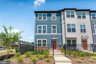 2487 Avesta, Waldorf, MD 20603 - Photo 1